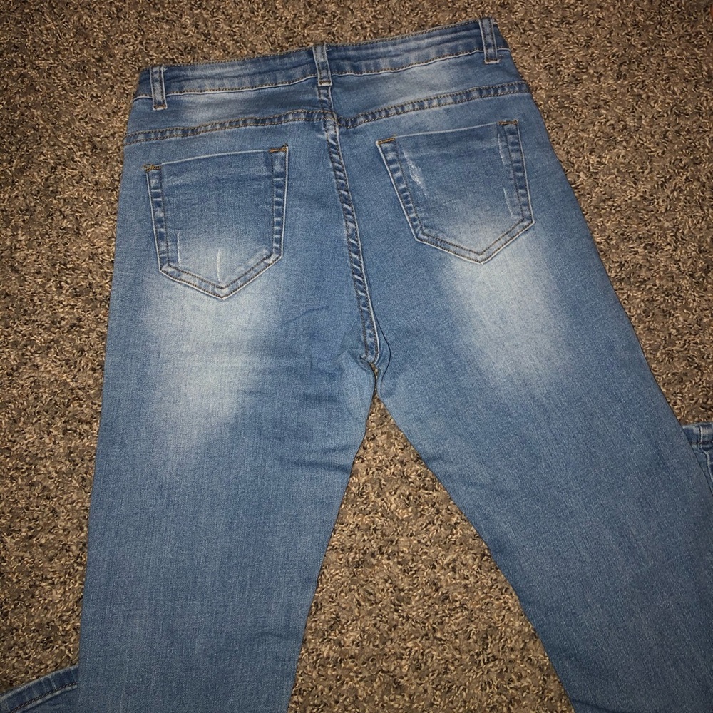 Jeans - Picture 2 of 5